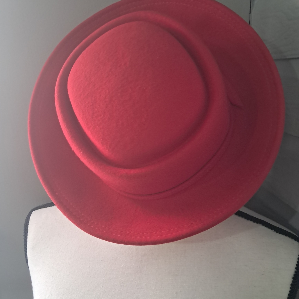 NWOT Pork Pie Wool Red Women's Hat